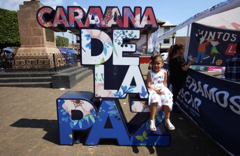 Promueve Oscar Escobar “La Caravana de la Paz”; buscan alejar a niños y jóvenes de la delincuencia