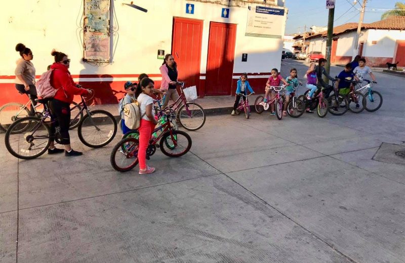 Impulsa Macarena Chávez el Programa “A rodar por Lagunillas”; busca fomentar la recreación y el deporte en los niños