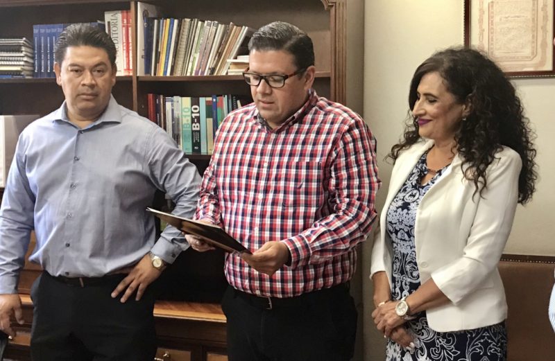 Designan nuevo Director de Auditoría en la UMSNH; Virginia Hernández Silva asume el cargo