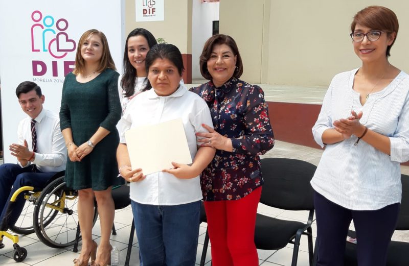 Se graduarán más de mil 700 personas de Cecades DIF Morelia