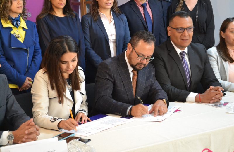 Firman IMAIP y Colegio de Contadores Públicos convenio de colaboración