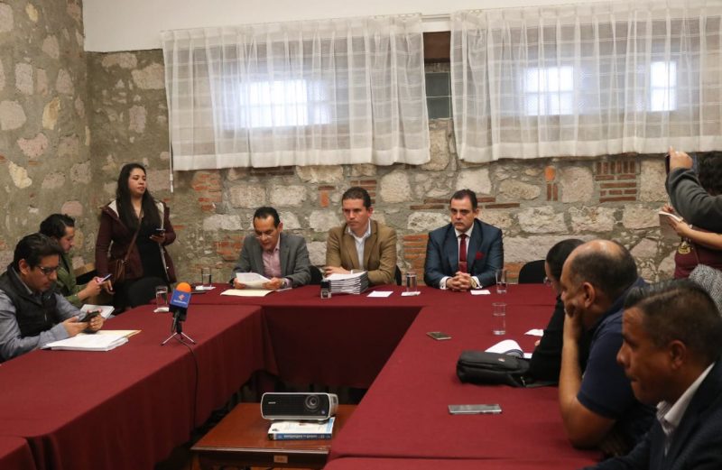 Recibe diputado Marco Polo Aguirre informe general de la ASM.