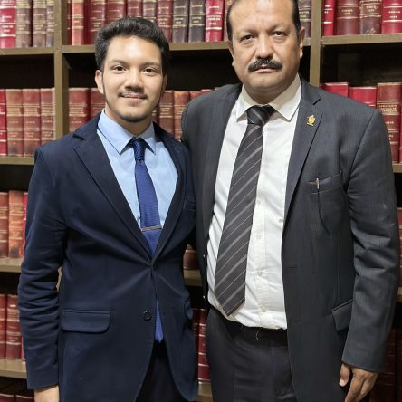 Gana Carmelo Domínguez la votación en la Facultad de Derecho de la UMSNH, será el nuevo Director; es la primera elección de la Rectora Yarabí Ávila.